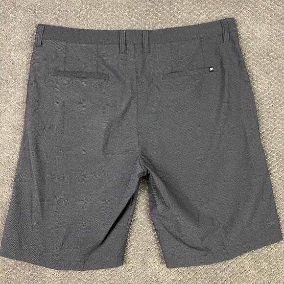 Travis Mathew Shorts Men's 38 Gray Beck Stretch Golf Performance Stretch - Picture 4 of 12